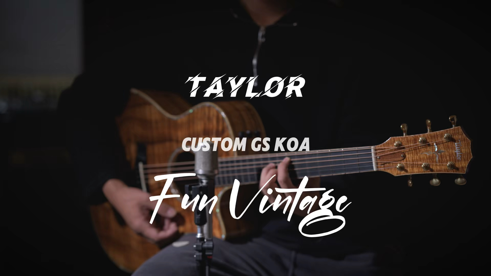 Taylor Custom GS Koa 大师级夏威夷相思木,这种木材的纹路炫酷,具有独特的外观.相思木在吉他制作中常被用于提供温暖、丰富的音色.哔哩哔哩bilibili