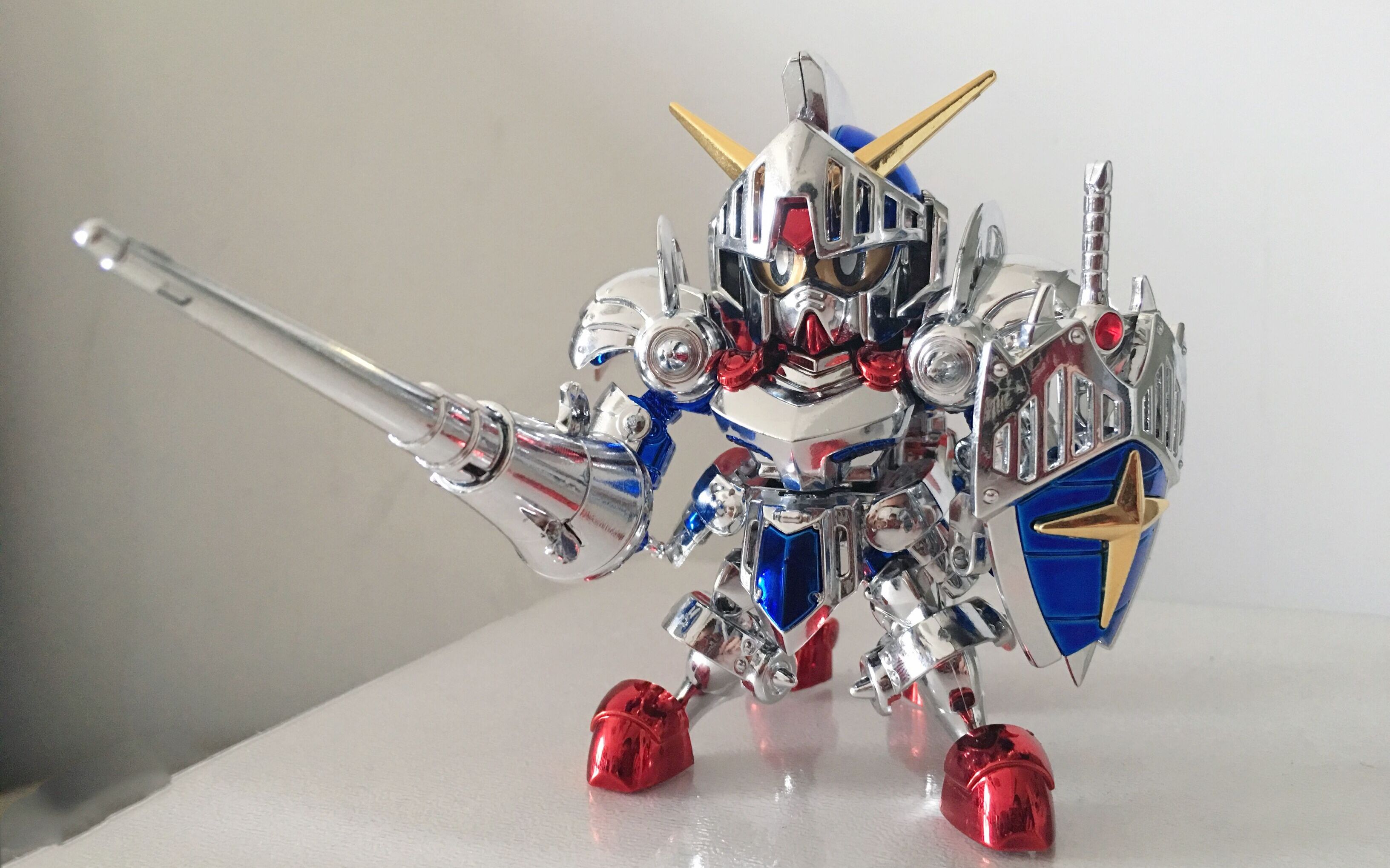 电镀bb骑士高达!亮到能照镜子!帅啊!