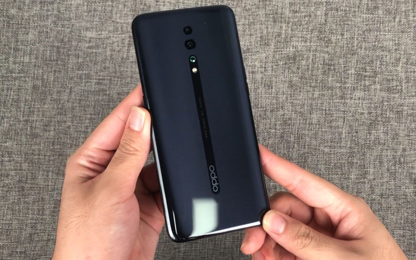 2299元的oppo renoz开箱,看到处理器的那一刻:我的怒火在燃烧!