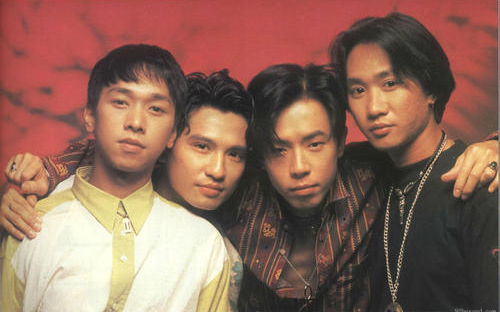 永恒的经典,不灭的传奇!beyond,生命接触演唱会节选