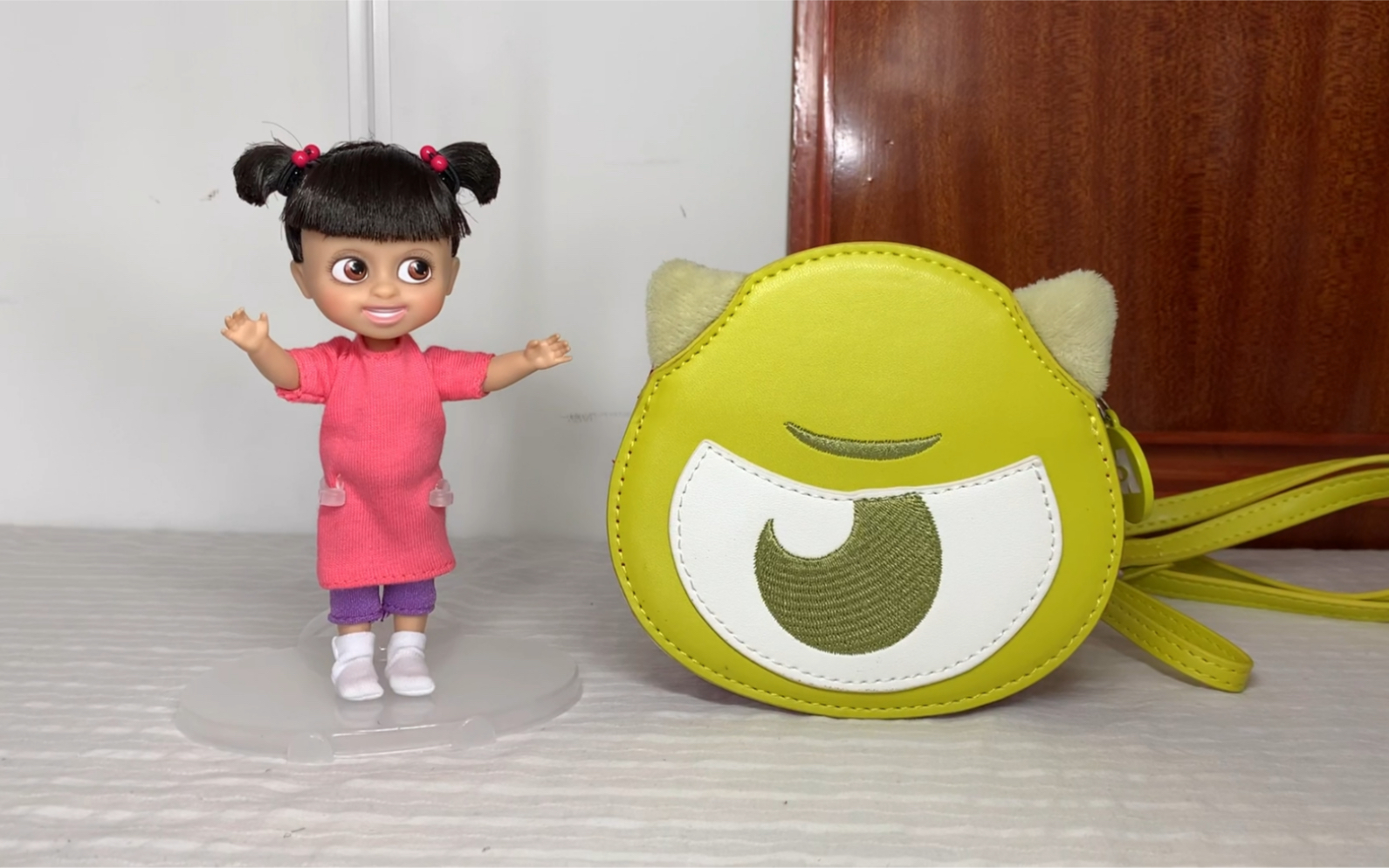 迪士尼皮克斯怪兽公司迷你沙龙娃娃小女孩阿布