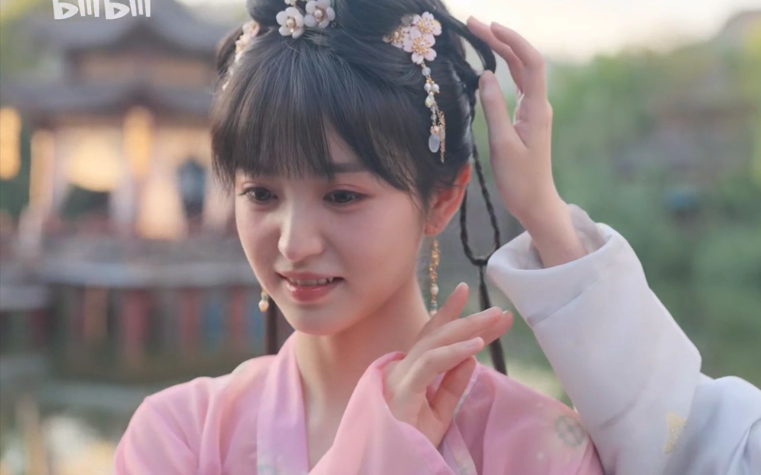 【田曦薇】汉服甜妹怎么会有人不爱呢