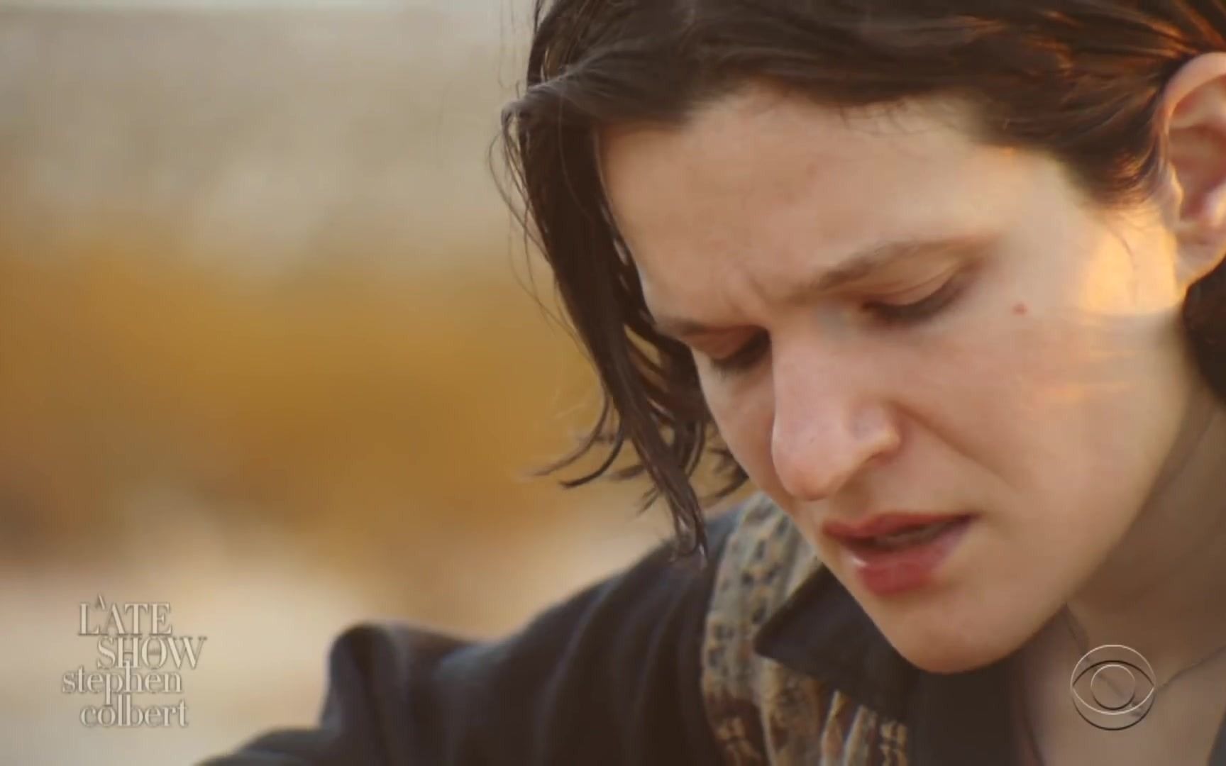 中字adriannelenkerbigthiefanything