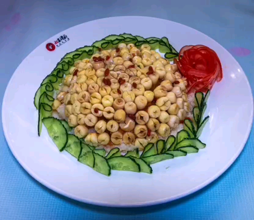 今天是腊八节,一起品味几道在"幸福莲乡寻味广昌创新美食大赛"上闪亮