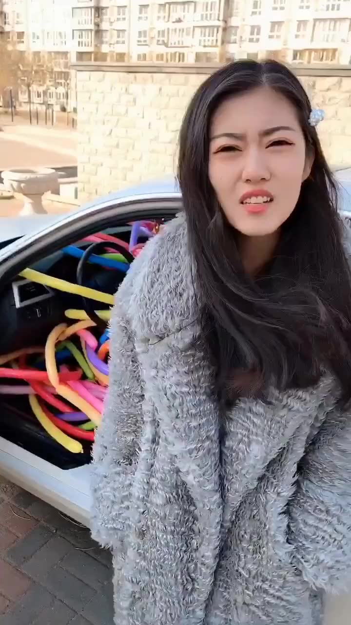 给老婆的气球王国@可爱的金刚嫂 #小金刚恶搞