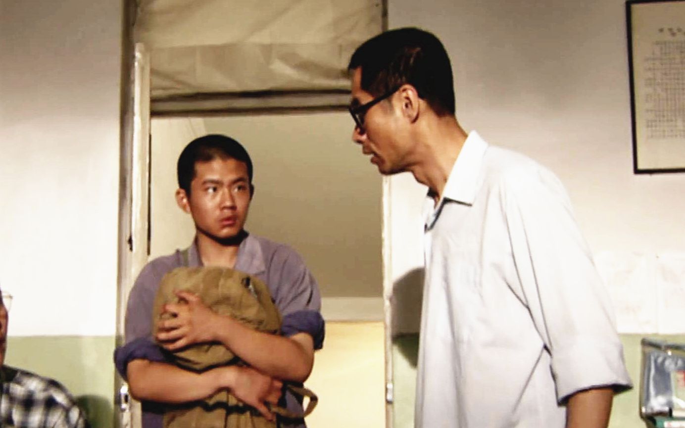 豆瓣8.4分,男孩从不写作业,却总能考满分,老师发现他是个神童