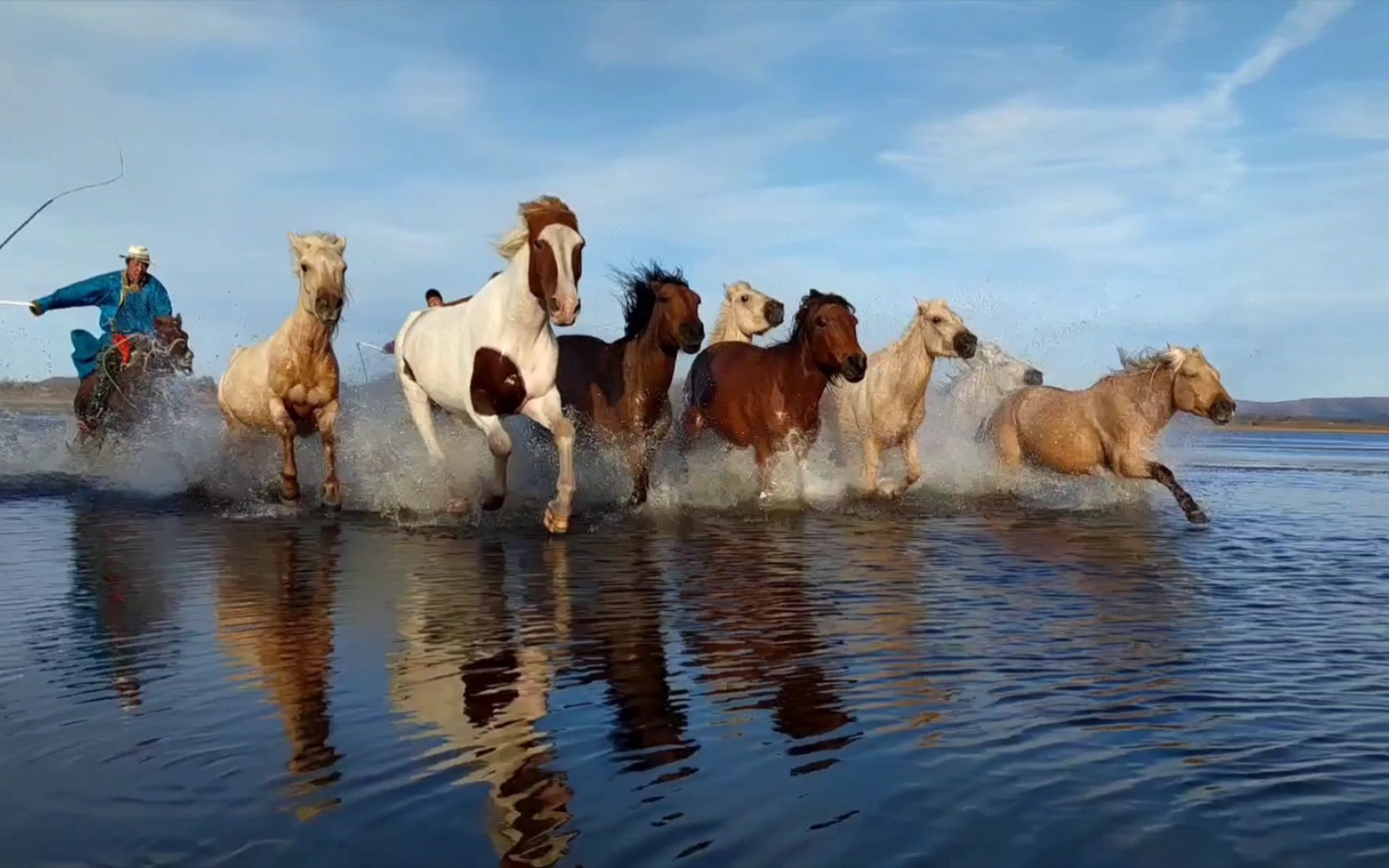 乌兰布统——奔马 - 影音视频 - 小不点搜索
