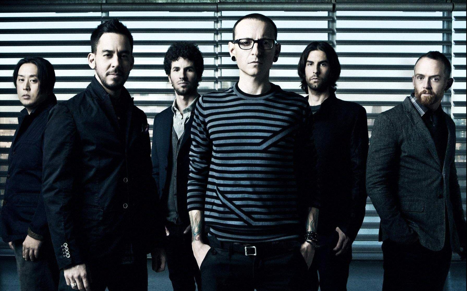 林肯公园最新单曲《battle symphony战争交响曲》中字特效字幕