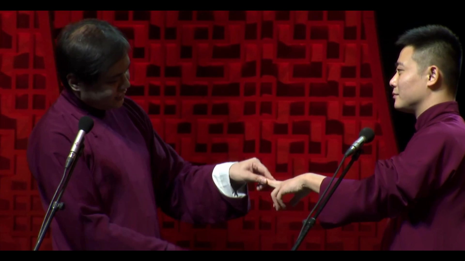 高老板:夜战八方藏刀式!(人生第一剪)