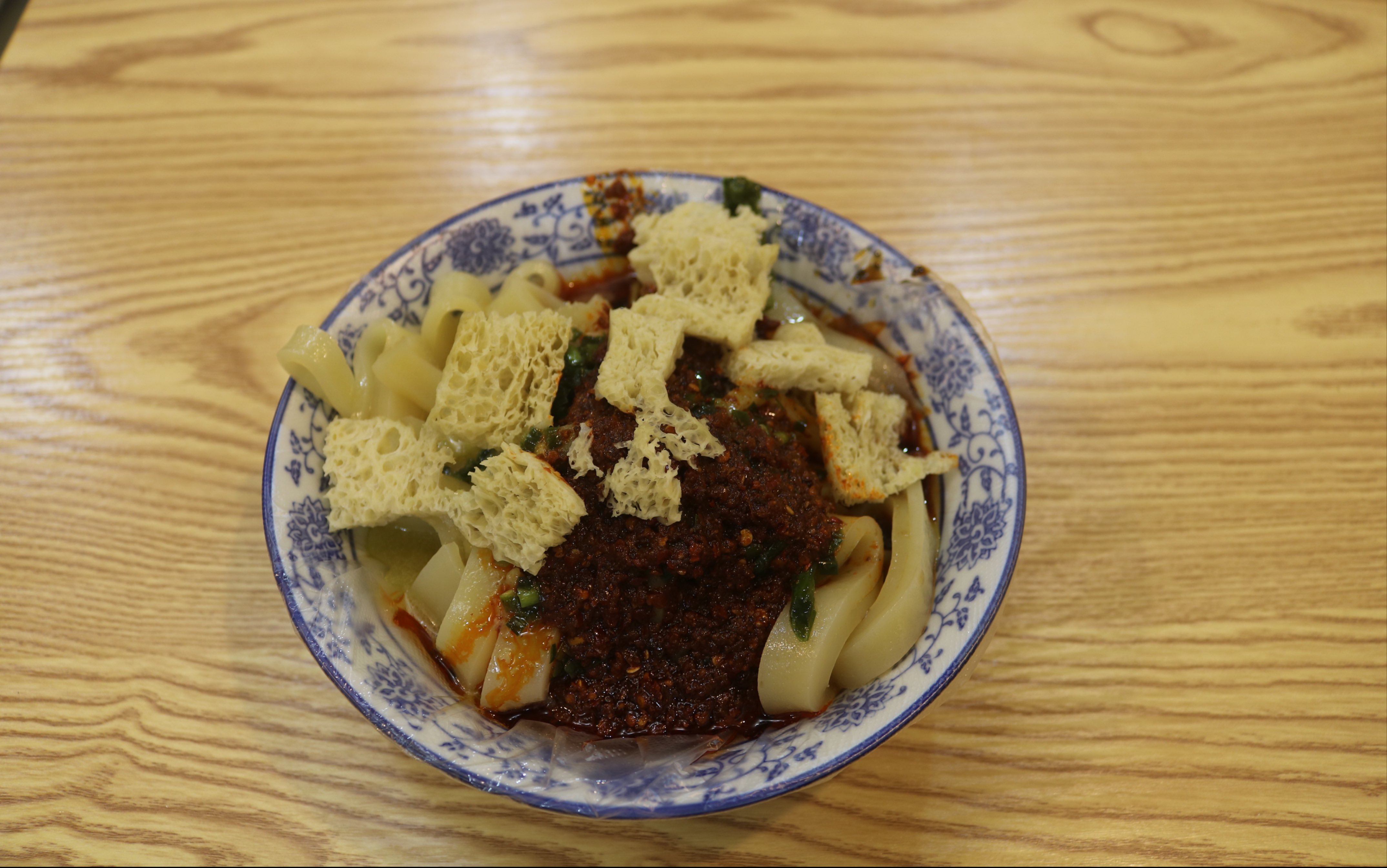 探秘西宁最好吃的酿皮店