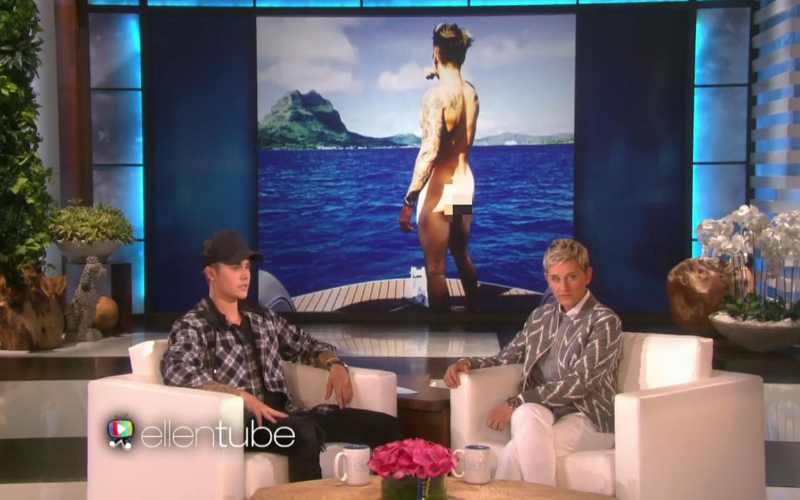 [图]【Ellen Show】Ellen当众展示JB性感照片，最怕空气突然安静……