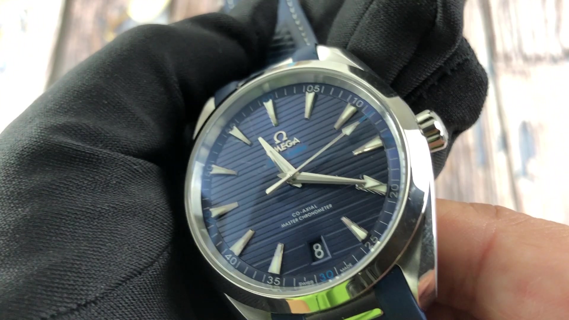 欧米茄海马150系列柚木纹,那个配色才是大众喜爱款?