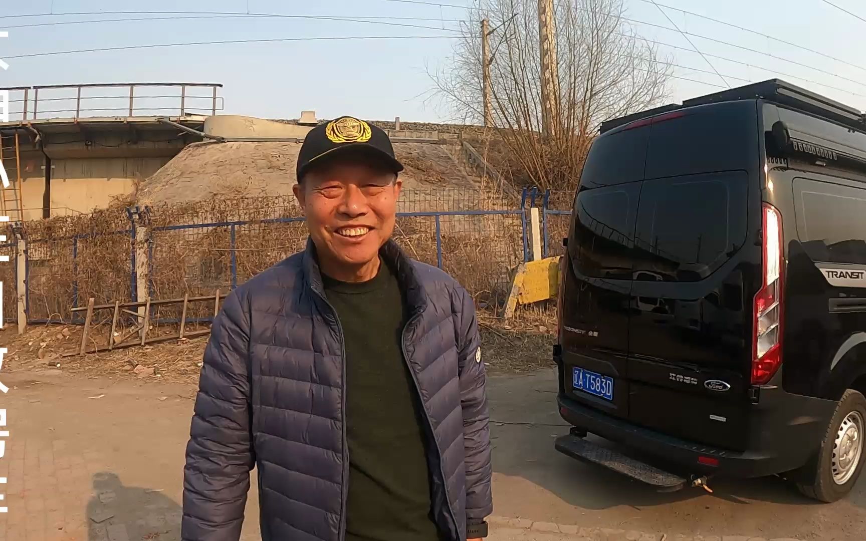 退休老爷子花重金打造的床车发生故障,返厂找大坤处理