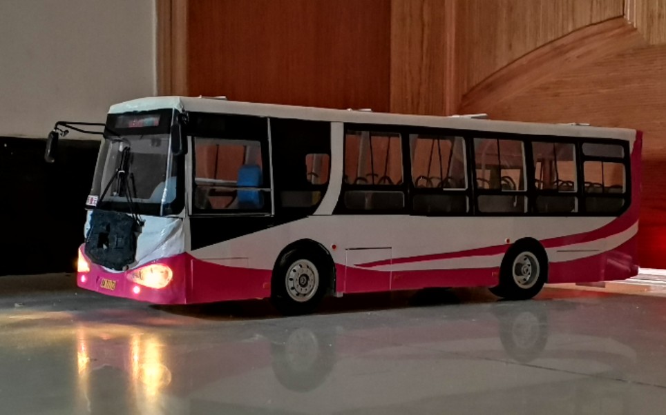 【公交模型】1/24扬子江江豚(世界名车)制作进度介绍_哔哩哔哩 (゜-゜