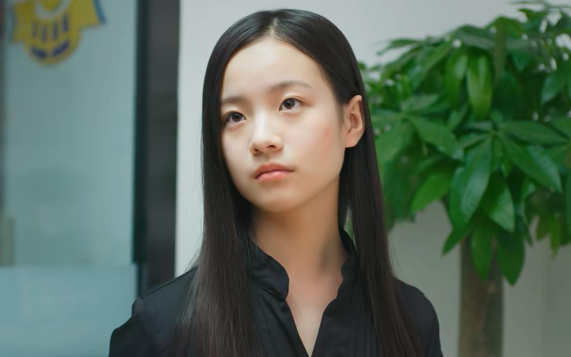 【校园/混剪】易海蓝太过分,为报复宣墨,竟破坏小情侣求婚_哔哩哔哩