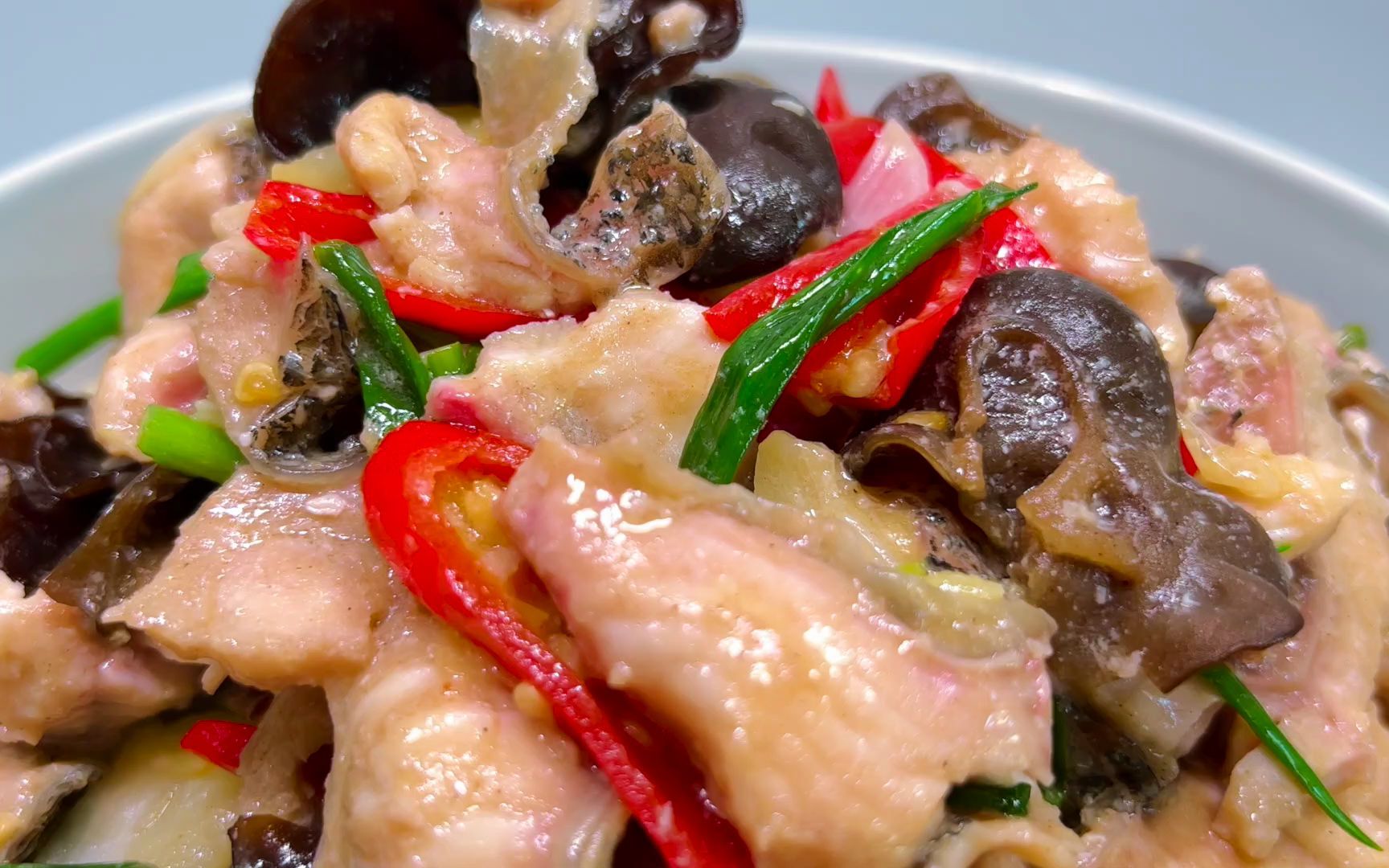 老胡的100道肉菜(42):爆炒黑鱼片