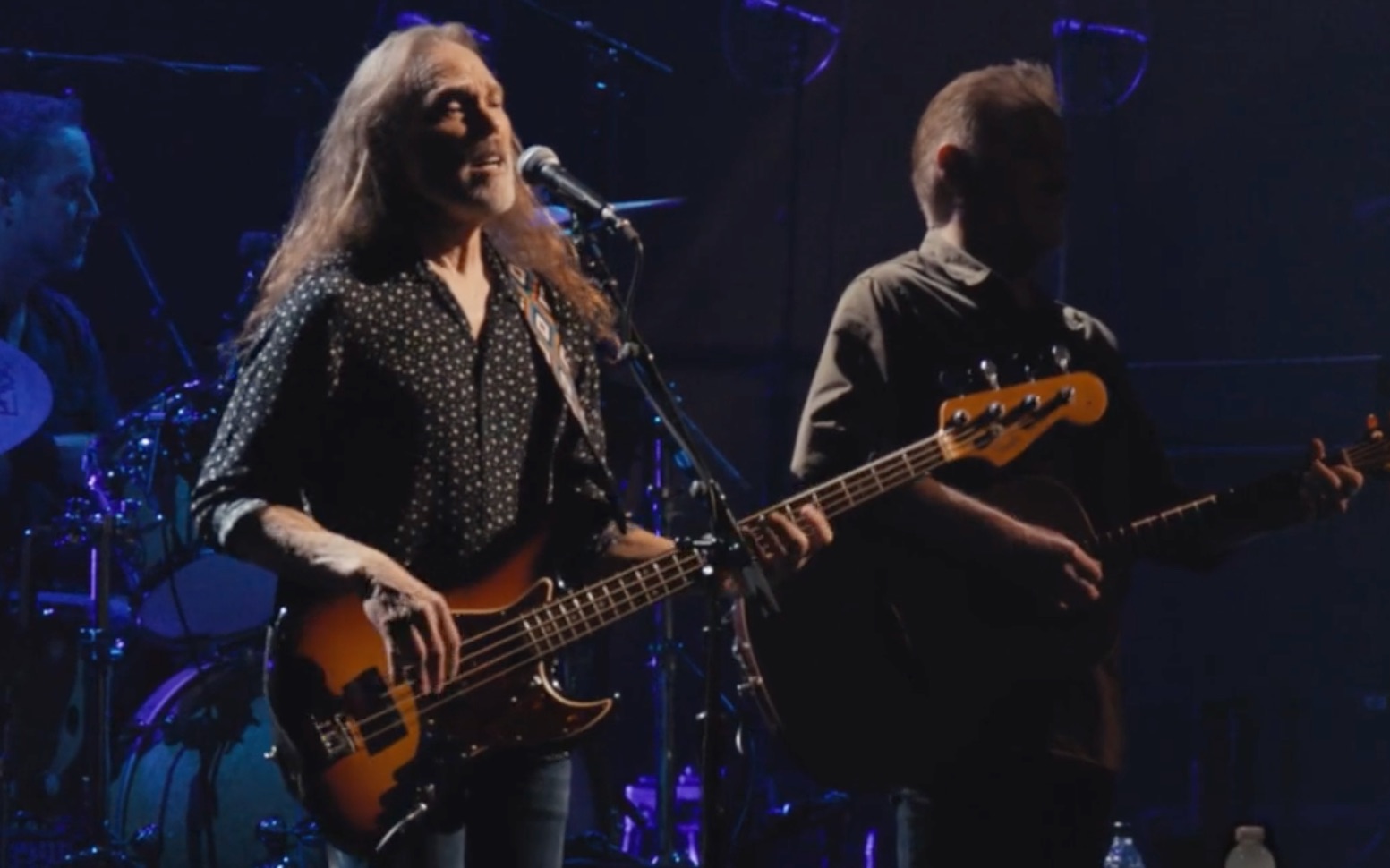 [图]Eagles - Love Will Keep Us Alive (Live From The Forum)【Dolby Atmos 杜比全景声】