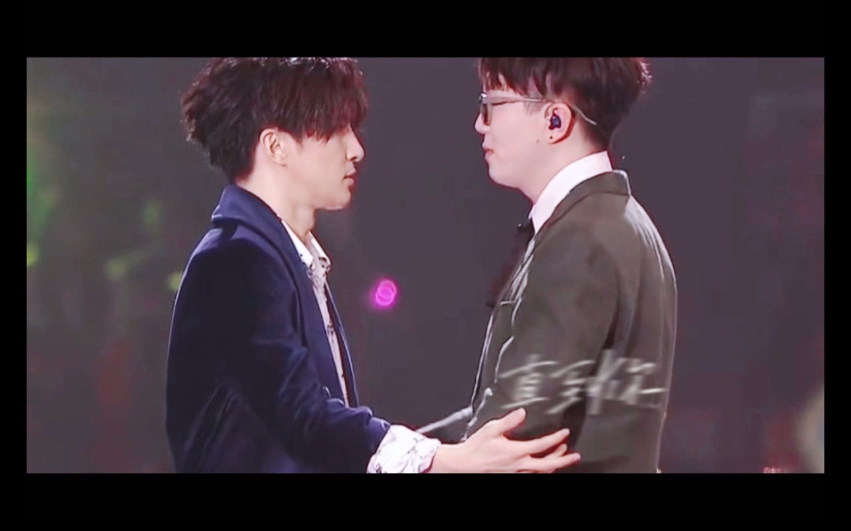 毛薛旺/路过人间的情书