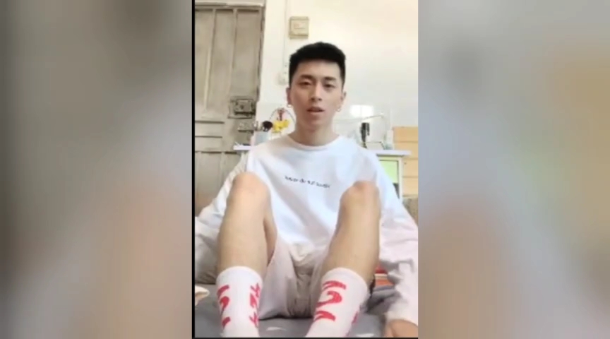 肌肉男帅哥飞机场-6 白袜体育生帅哥