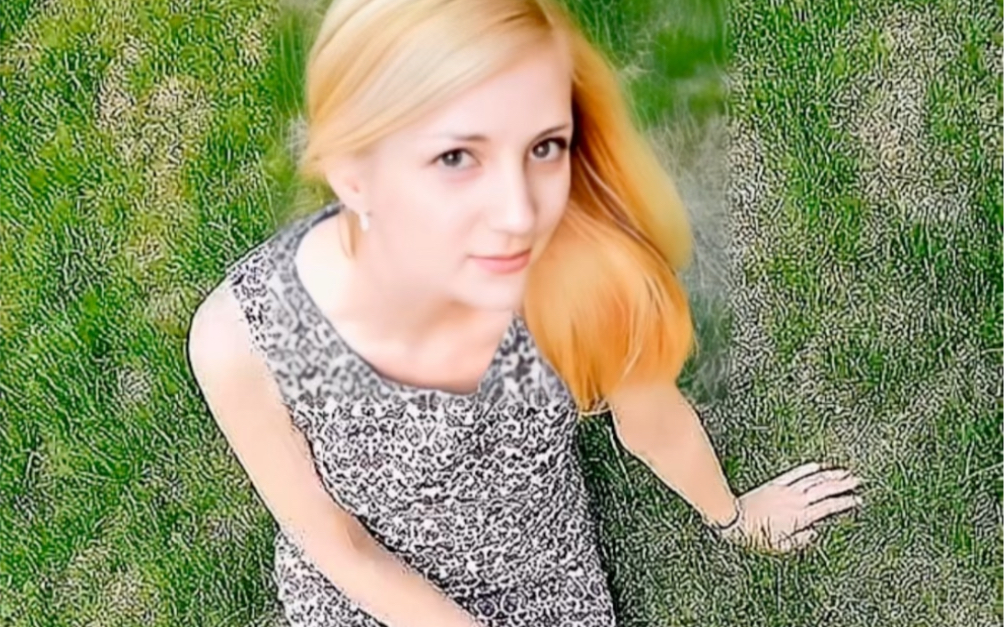 俄罗斯农村女孩