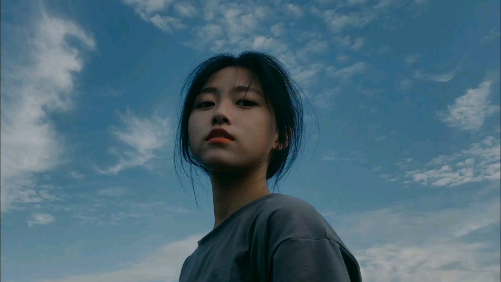 任万万   迎接美好的每一天