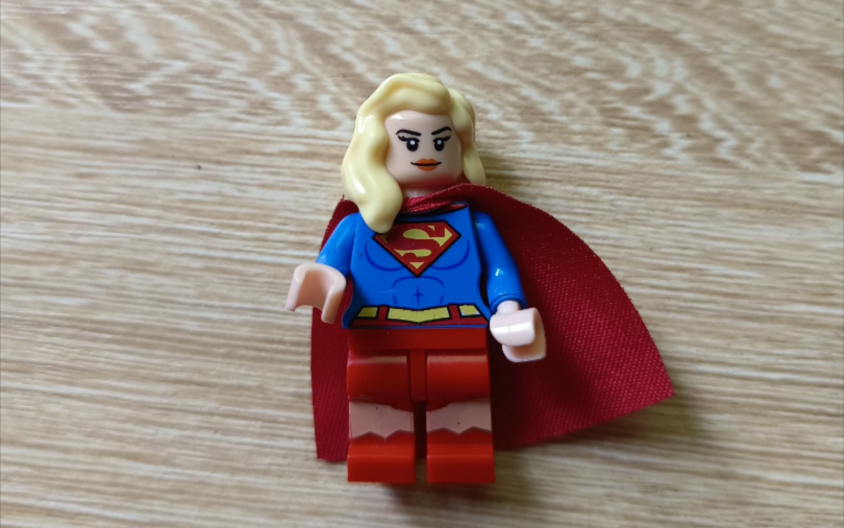 活动作品女超人积木人仔