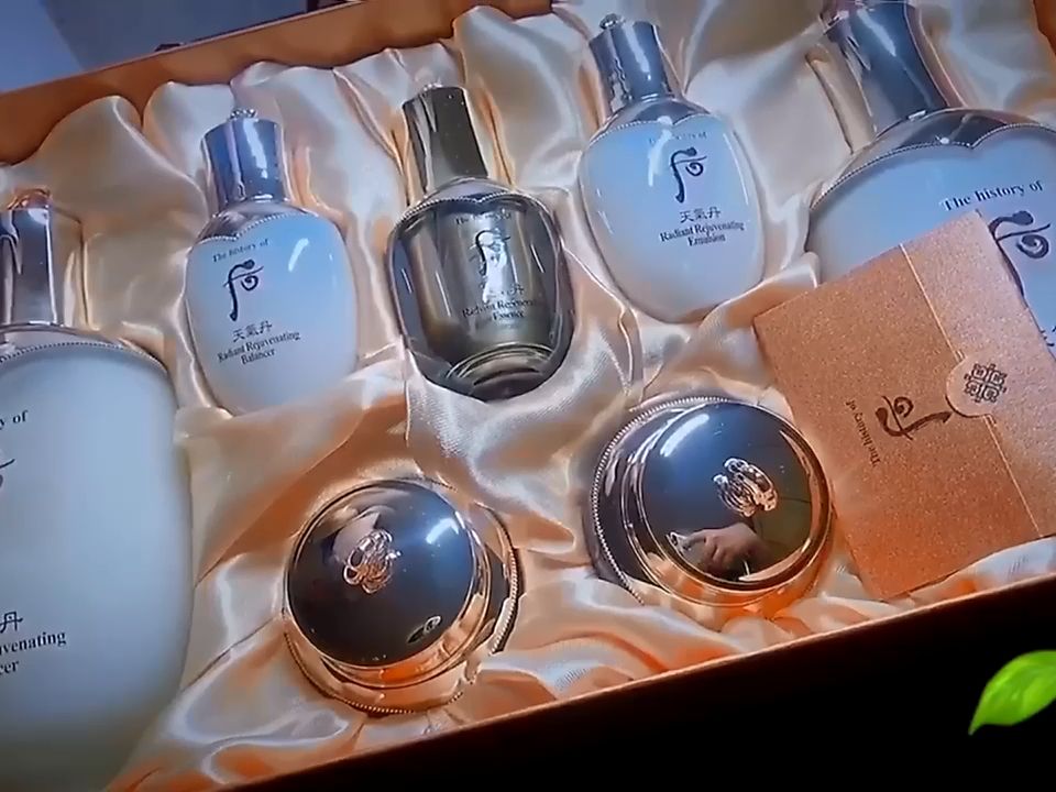 韩国进口 后whoo 天气丹花献光彩紧颜水乳霜护肤品7件套盒_187
