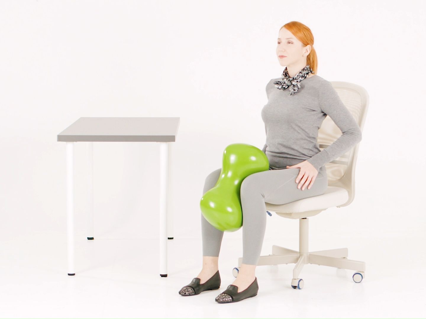 air8坐姿夹腿 新花样新体验