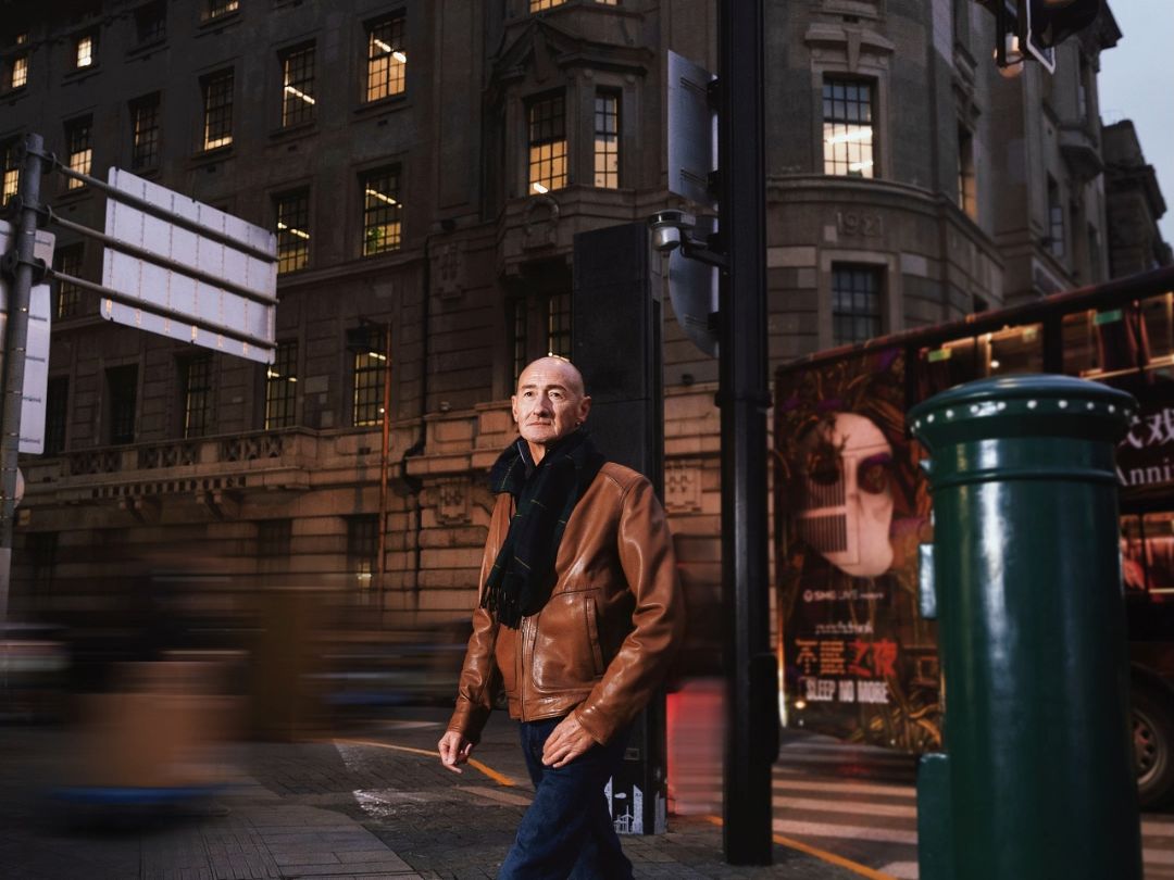 男生拍照姿势来啦