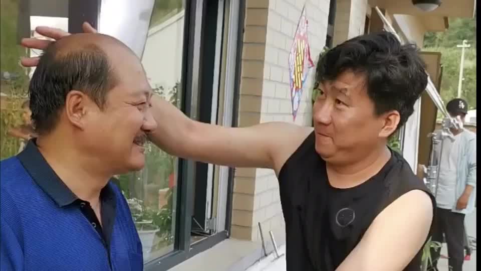 乡村爱情12拍摄基地,皮长山你也太皮了居然挠你老丈人.