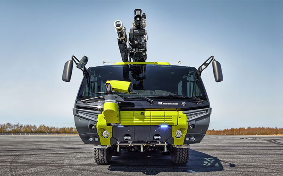 【黑科技】专给飞机灭火的消防车,售价千万一辆