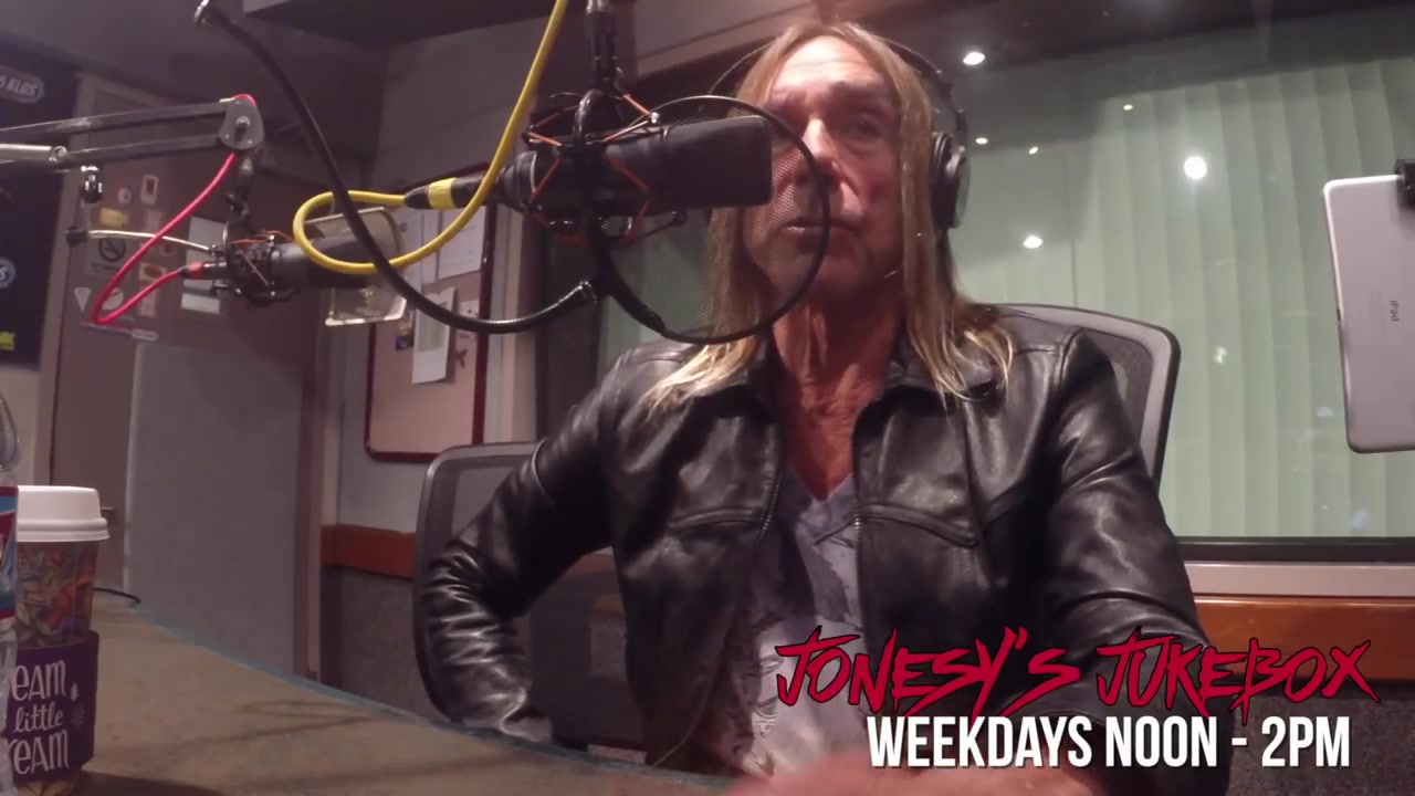 [图]Iggy Pop_ My dad bailed me out before nightfall Josh Homme _ 95.5 KLOS