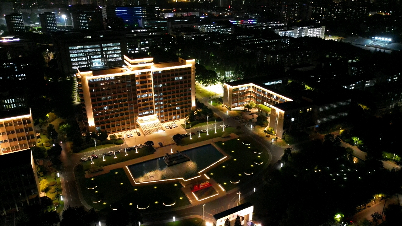 南理-孝陵卫之夜【朔气传金柝,寒光照铁衣】