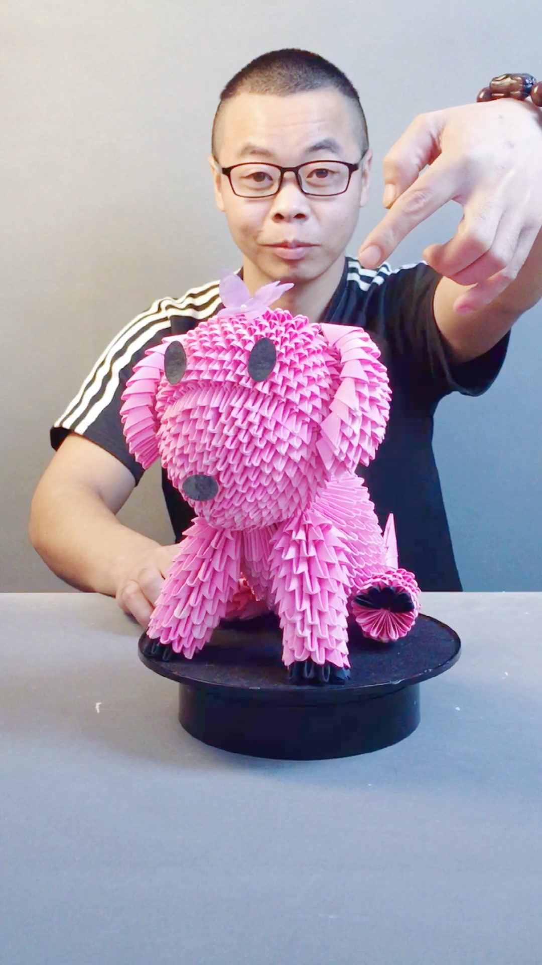 用纸折叠的哈巴狗你看好看吗轻视频投稿领新春福利