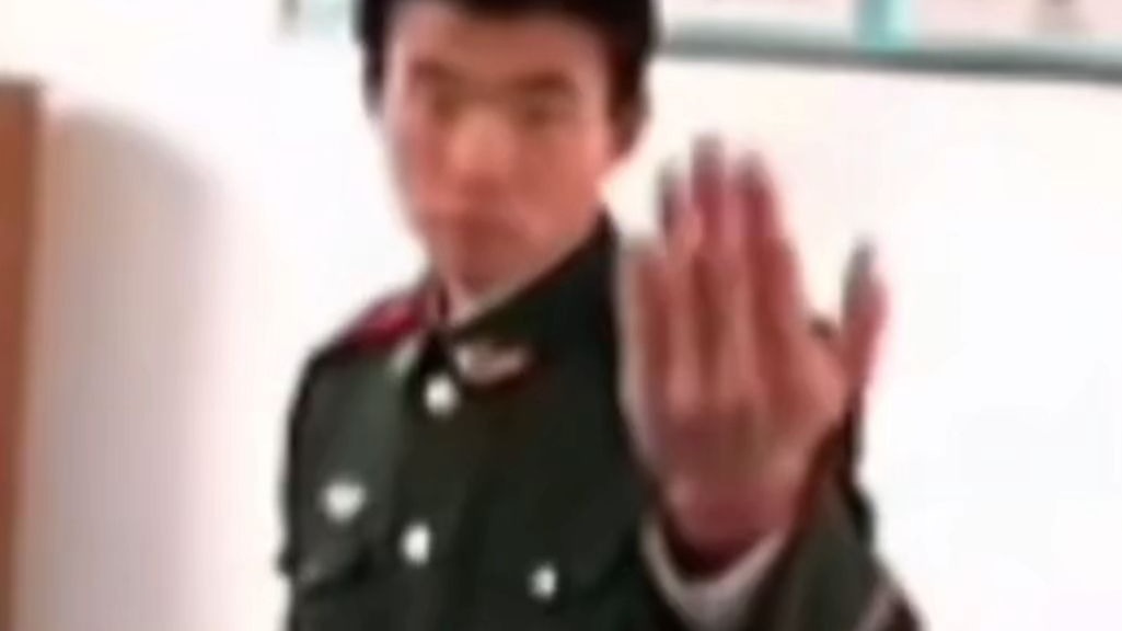 “同志感受到压迫了吗”