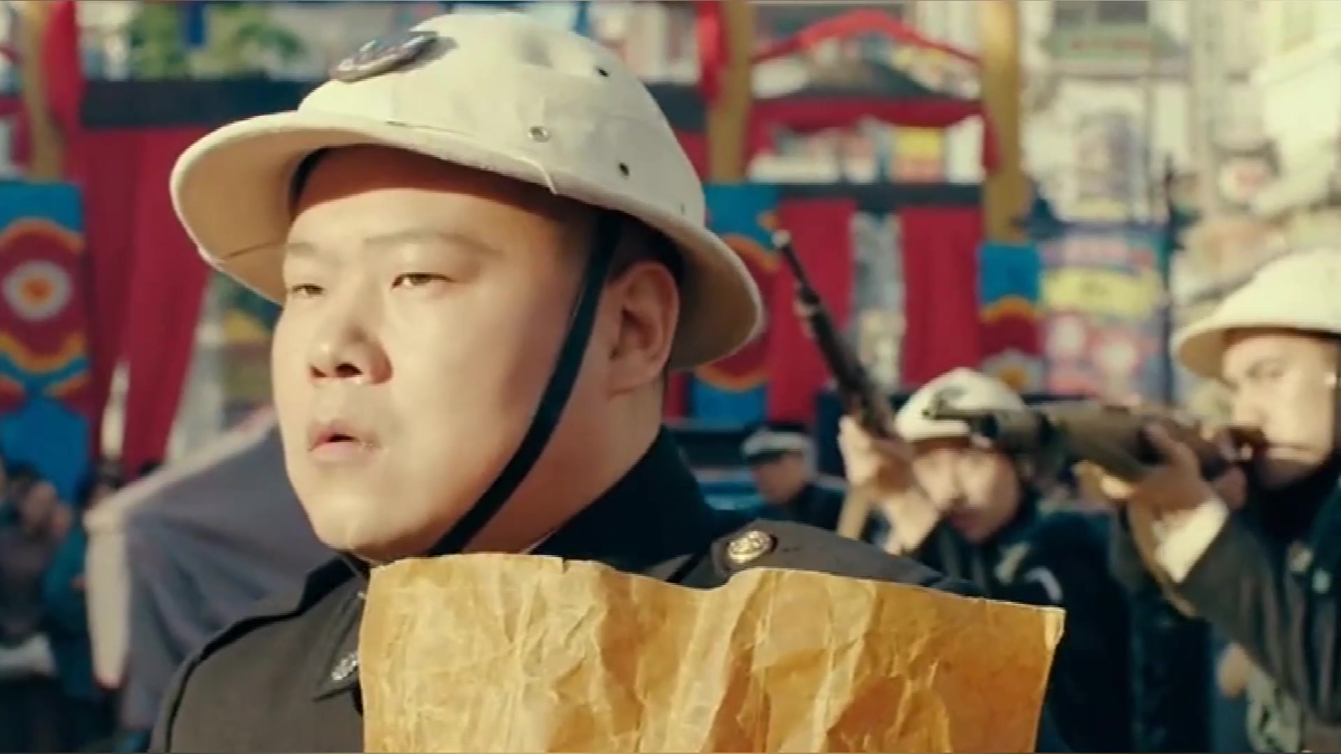 岳云鹏解救人质,没想到竟做这样的事,爆笑来袭这段表演喜欢吗