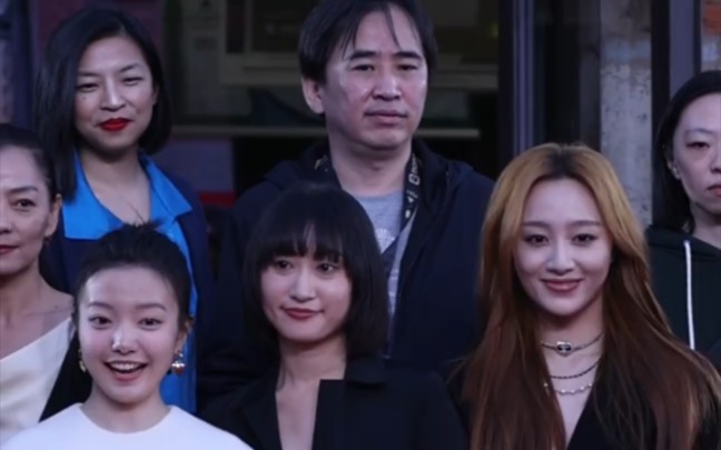 周美君,黄子琪主演的电影《小白船》剧组出席平遥国际电影展平遥之夜