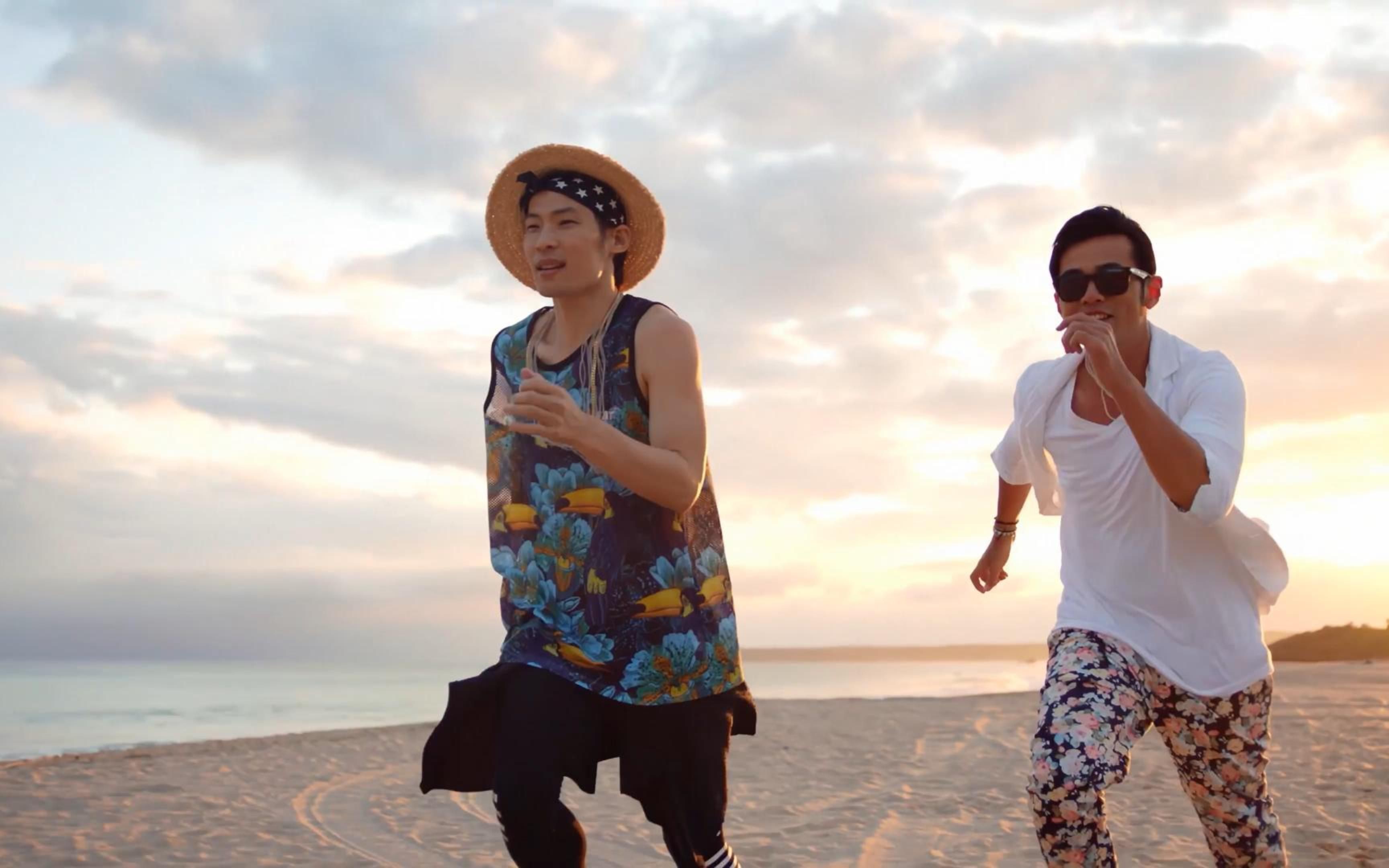 【哎哟,不错哦】周杰伦/杨瑞代 我要夏天 纯伴奏 黄雨勋编曲