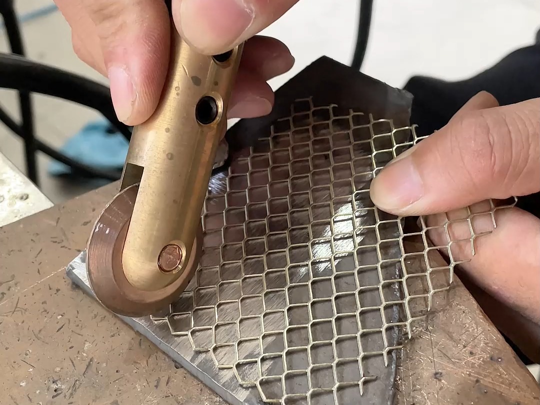 高精度电阻焊：精密制造的核心工艺