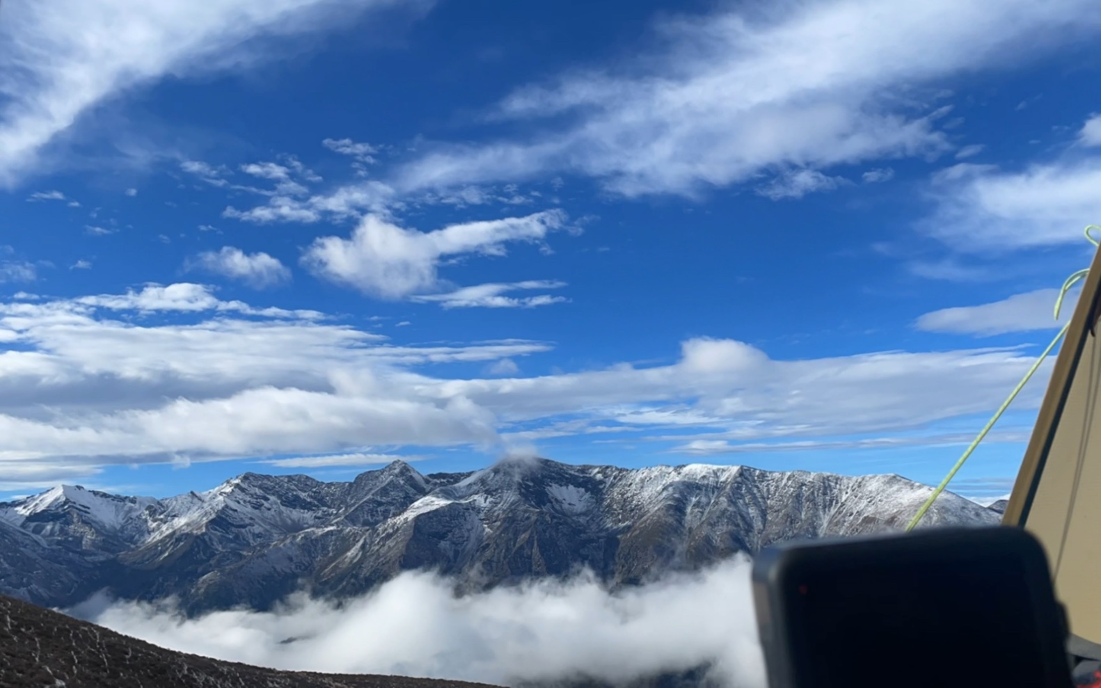 青藏高原沙鲁里山脉徒步风景揭秘(原视频无剪辑)