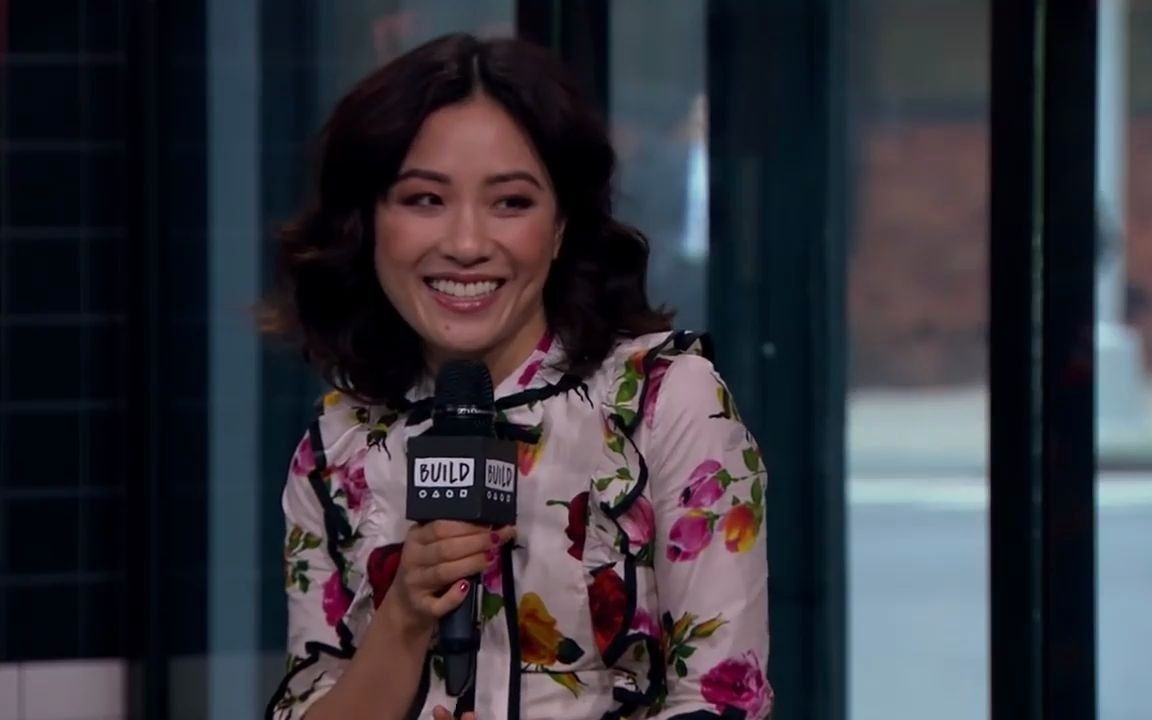 [图]Constance Wu Chats American Express & Season 5 Of "Fresh Off The Boat"