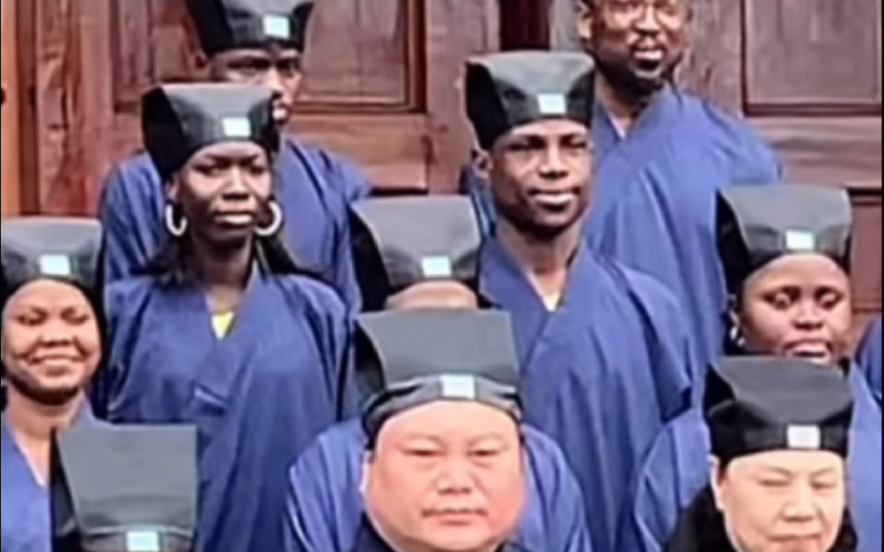 非洲道士,记得多年前看过一部英叔的电影《非洲和尚》,没想到道门真在