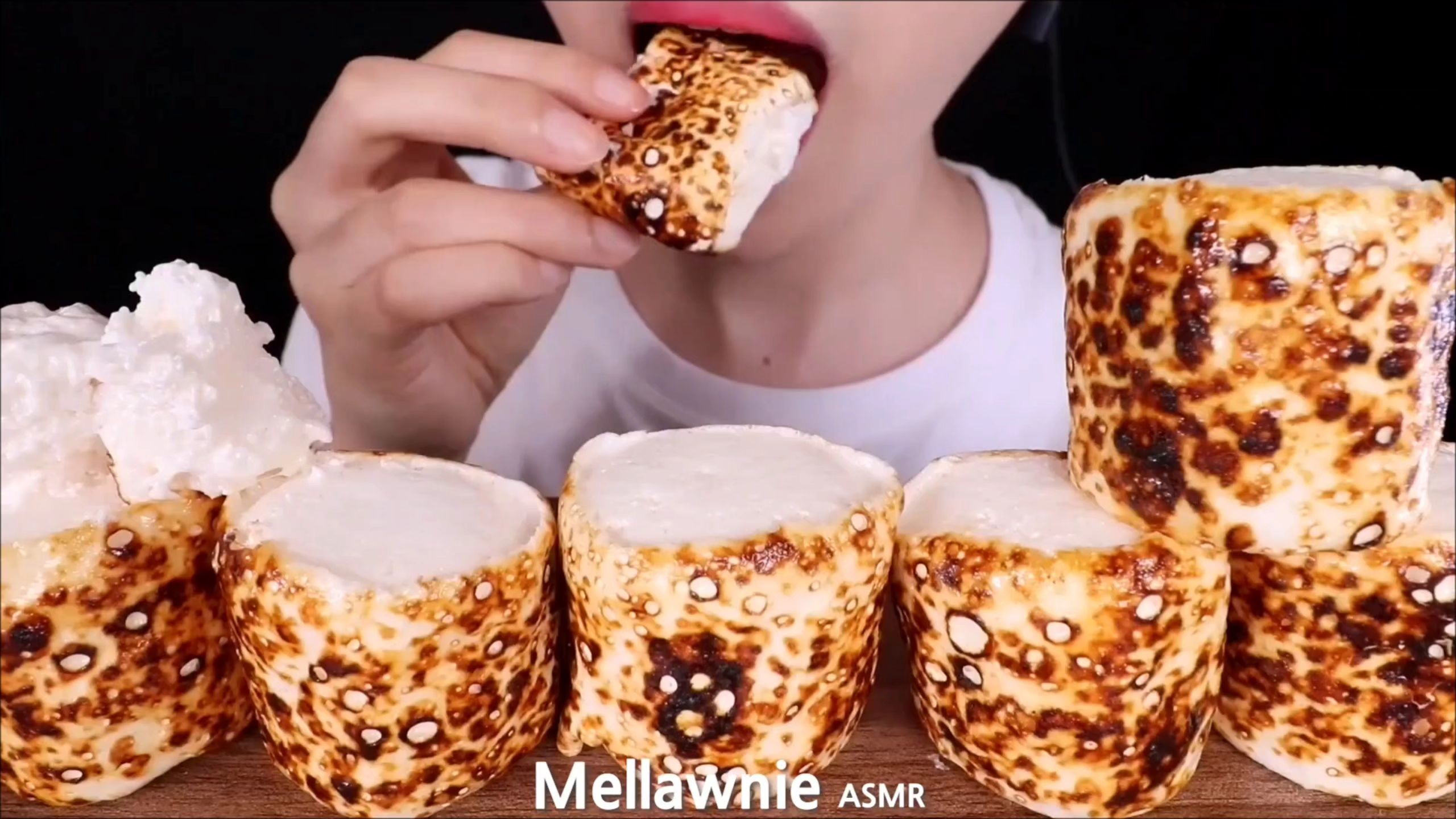 tree tree的烤棉花糖特辑,一口一口吃不停