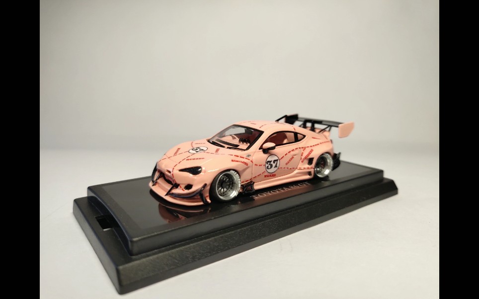 京商丰田86改粉猪