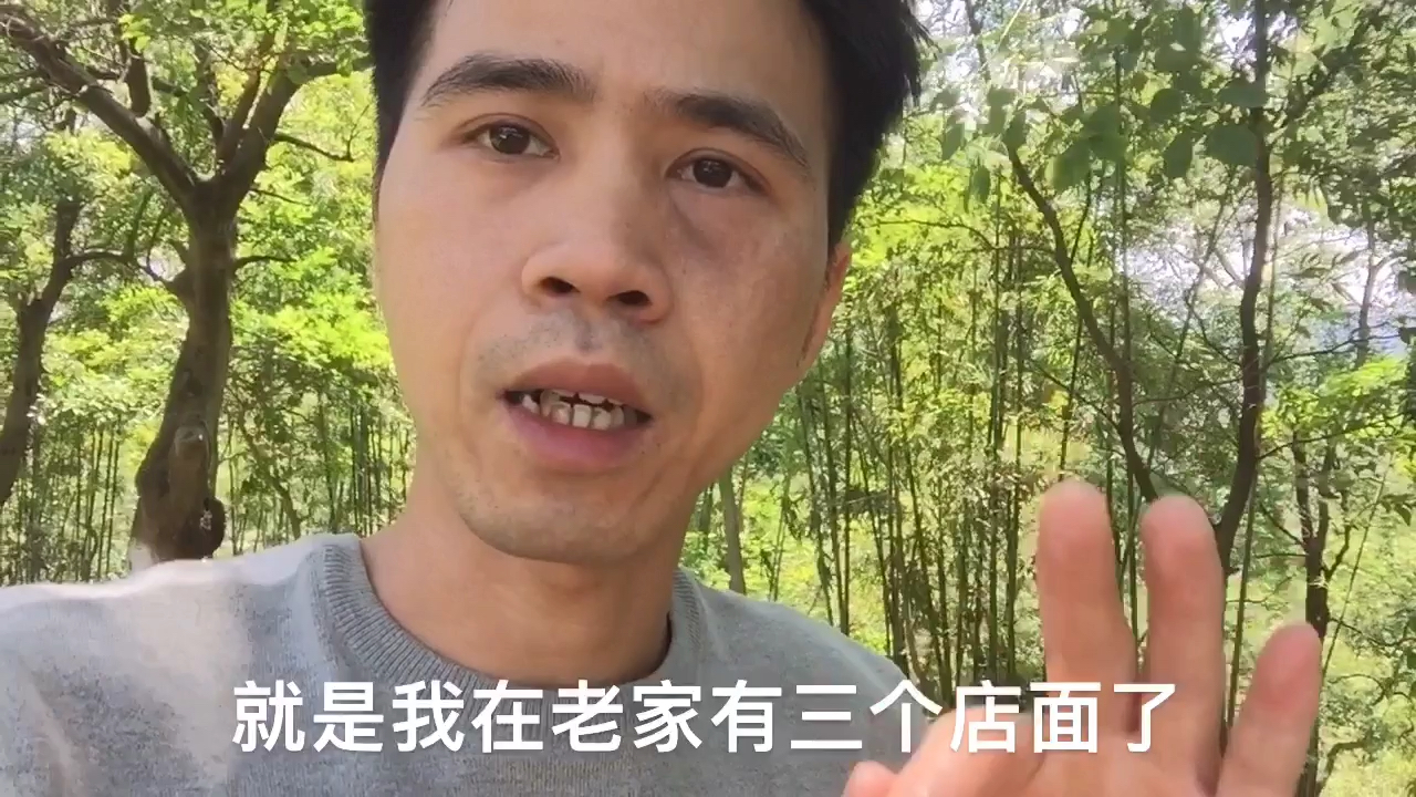 天天被喷,天天被黑,b站最惨UP主公开自己的年收入哔哩哔哩bilibili