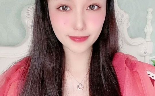 百万网红凡凡恭祝朵雅集超浓缩爆香洗衣凝珠火爆上市_哔哩哔哩_bili