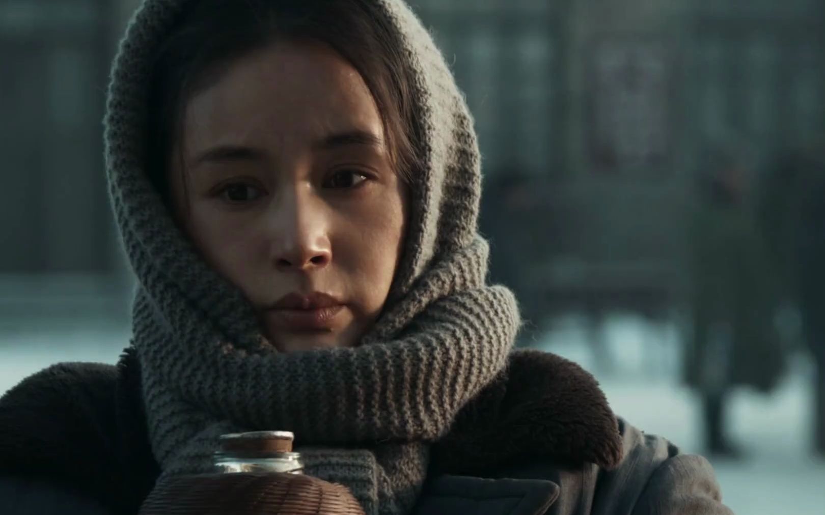 三体:叶文洁首次接触红岸基地 , 红岸基地的神秘深深吸引了她