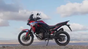 下载视频: Honda CRF1100L Africa Twin 2024 非铺装全面测试