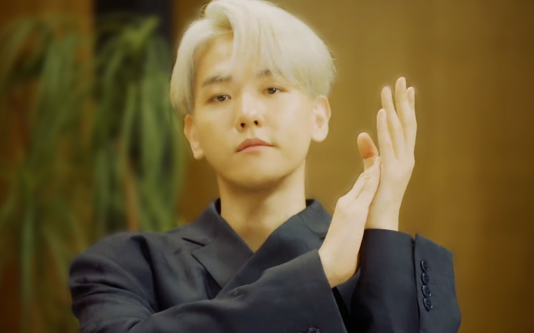 边伯贤日文专辑主打曲《get you alone》中字mv