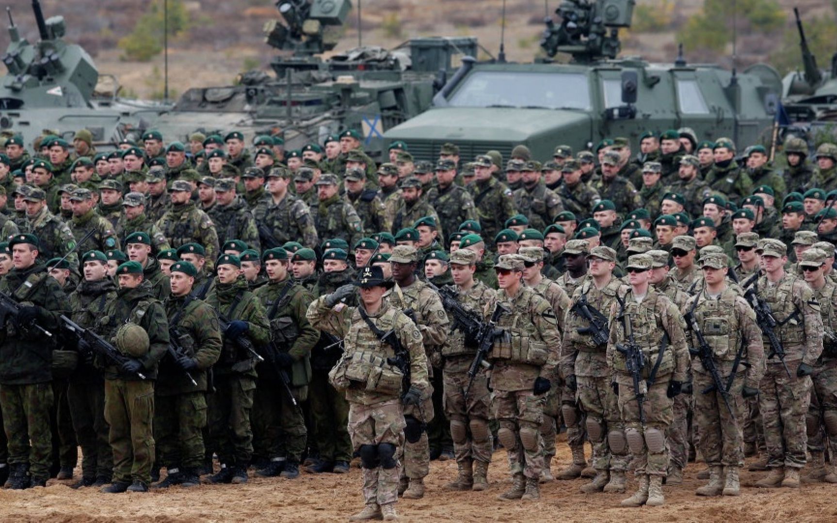 50万苏联大军集结钢铁洪流模拟141次核打击开路8天占领演习目标